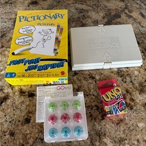 Bundle of 4 travel games